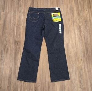Wrangler Cowboy Cut Slim Fit Stretch Dark Blue Jeans 38x30 NWT